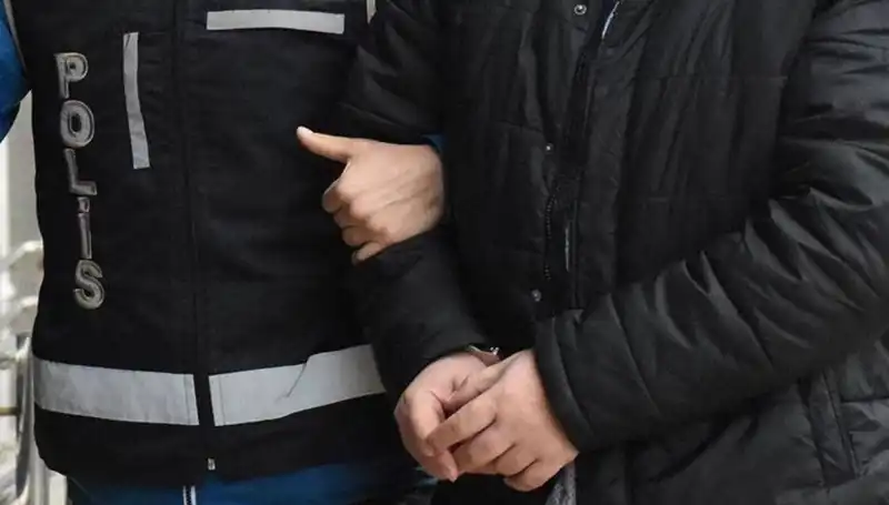 FETÖ'nün Kökü Kurutuluyor: Emniyet ve TSK'da Büyük Operasyon