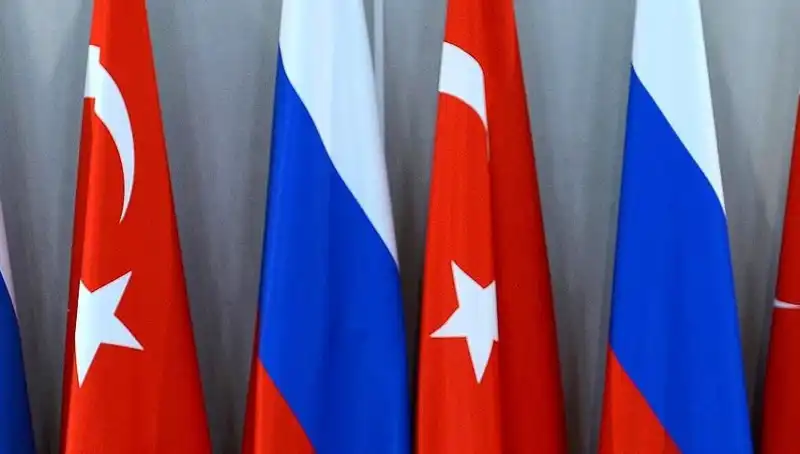 Rusya ve Türkiye'nin 105 Yıllık Diplomatik İlişkileri: Denge ve İşbirliği