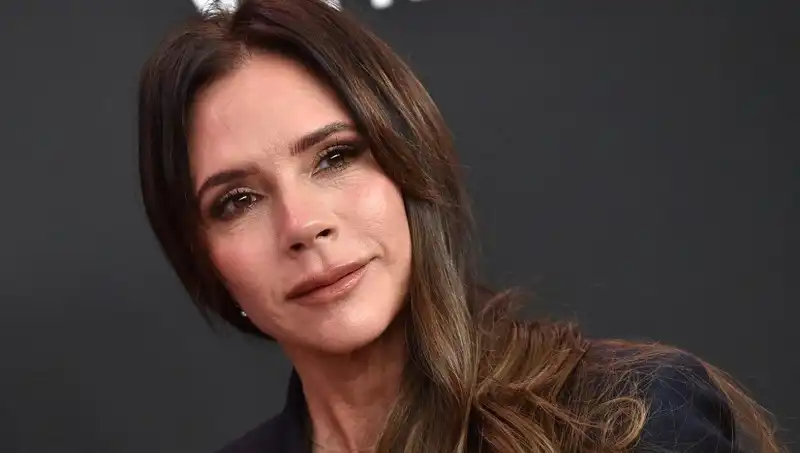 Victoria Beckham'ın Gençlik Sırrı: Bir İçecek ile Yılları Geride Bırakın!