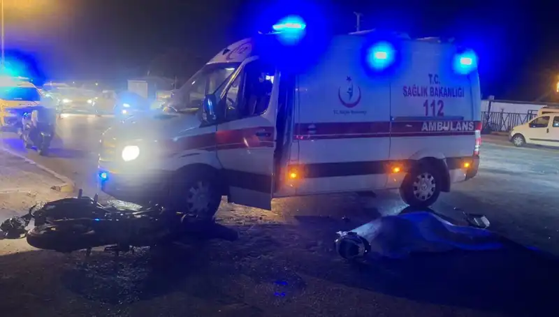Antalya'da Motora Çarpan Araç Feci Kazaya Neden Oldu: Serhat Hayatını Kaybetti