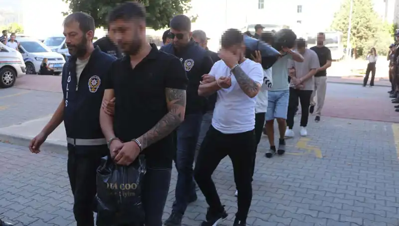Sahte Eskort İlanlarıyla 12 Milyon Liralık Şok Dolandırıcılık!