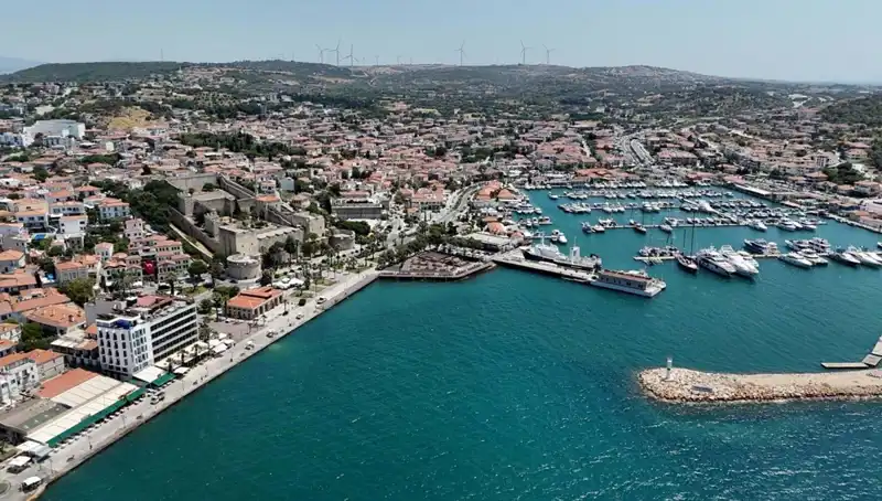 İzmirliler Su Kesintilerine Karşı Yaratıcı Çözüm Üretti: Satışlar İki Katına Çıktı!