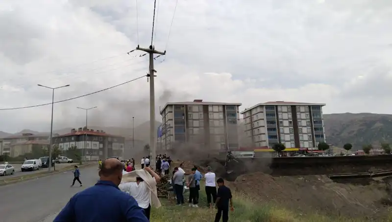 Bitlis'te Şok Edici Doğalgaz Hattı Patlaması: Son Gelişmeler