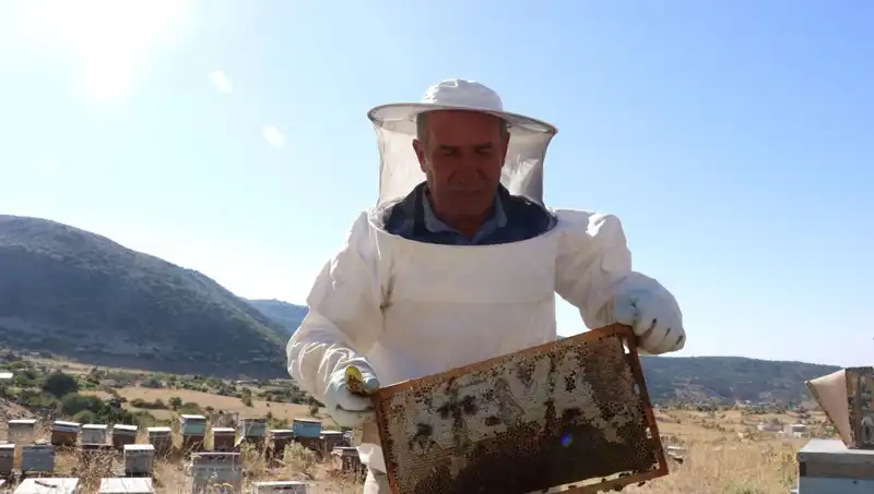 25 Yıl Sonra Döndü: Kendi İşiyle 2 Ton Üreten Mobilyacı