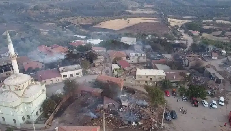 Çanakkale'de Şoke Eden Orman Yangını: Havadan Görüntüler ile Son Durum