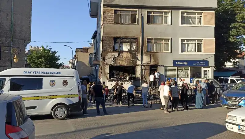 Tüp Bayisinde Patlama: İki Hayat Kaybı, Tehlike İle Yüz Yüze