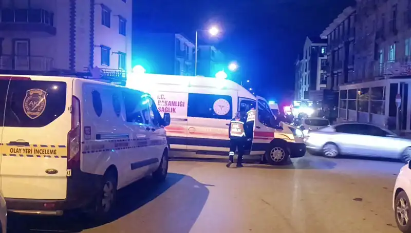 Kırıkkale'de Sokak Ortasında Silahlı ve Bıçaklı Kavga: 1 Ölü, 3 Yaralı