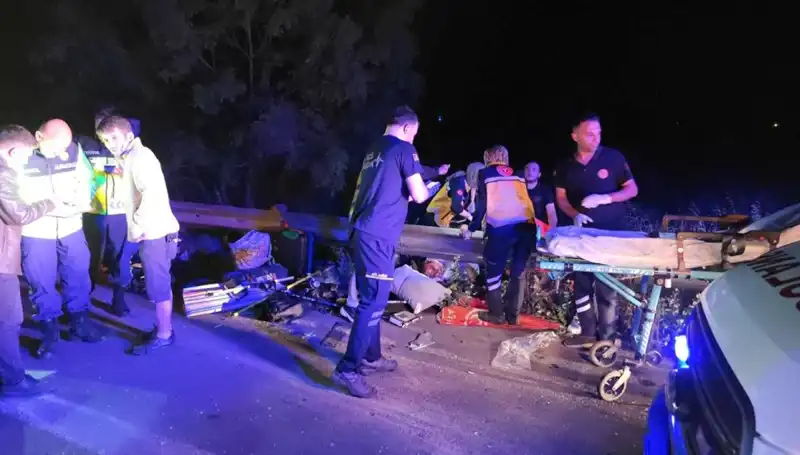 Minibüs Kazasında Hayatını Kaybedenlerin Son Anları ve Yaralıların Durumu