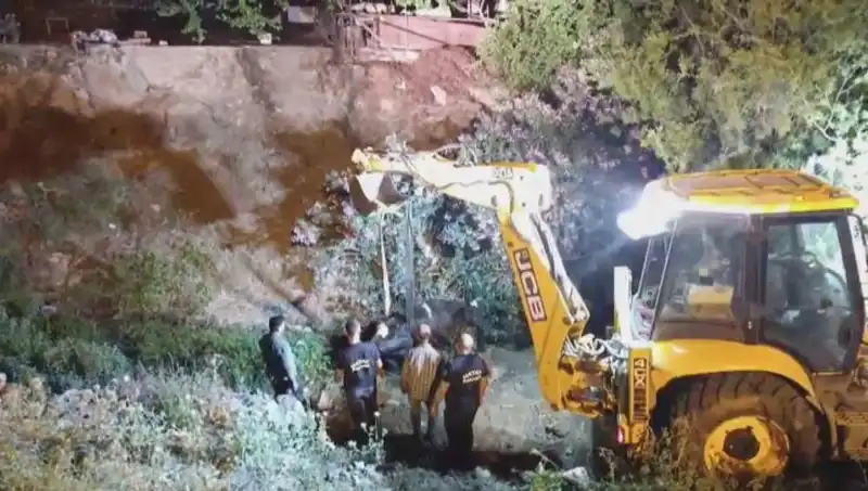 Hatay'da Cesur Bir İnek Kurtarma Operasyonu Gerçekleşti!