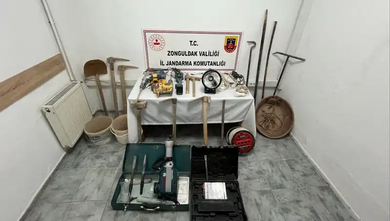 Çaycuma’da Kaçak Kazı Yapan 5 Kişi Tutuklandı: Tarihi Miras Korundu
