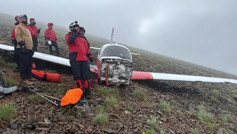 Türk Pilota Ait Uçak Kazası: Pilot Hayatını Kaybetti, Yolcu Kurtuldu